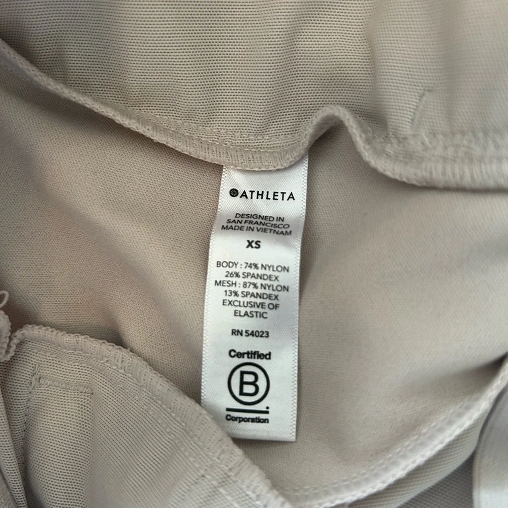 Athleta Venice Pintuck Pant - Picture 8 of 11